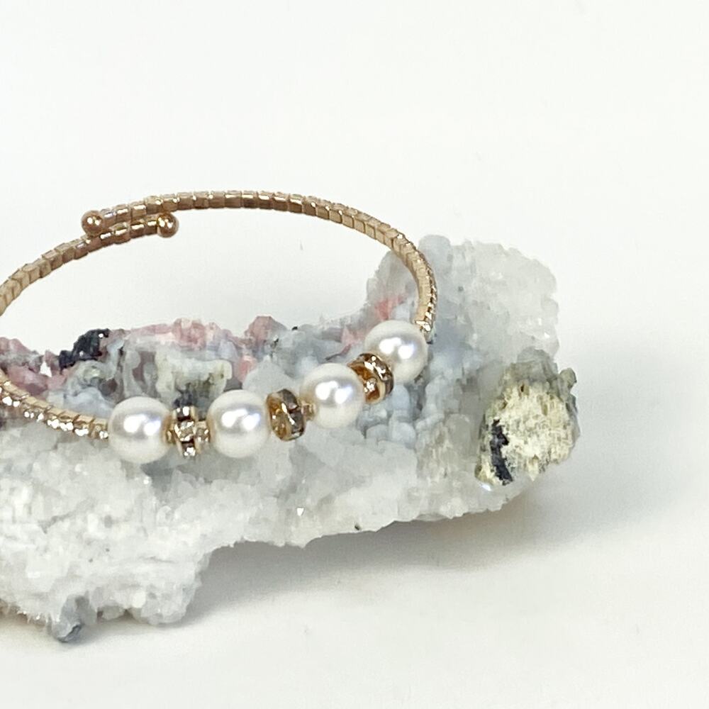 Adjustable Rhinestone Bracelet - Picture 2 of 9